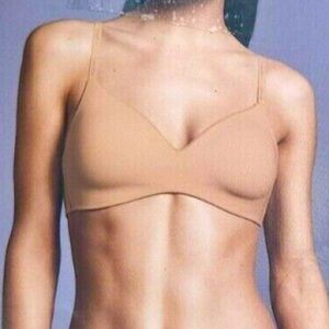 Calvin Klein Women's 2-Pack, Lined Wirefree Bra, Black/Bare, Size L. New no box